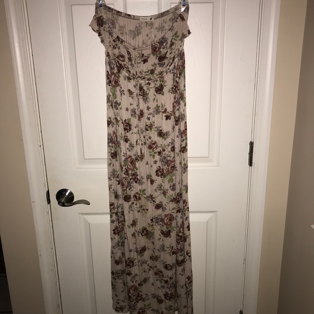 Floral maxi dress